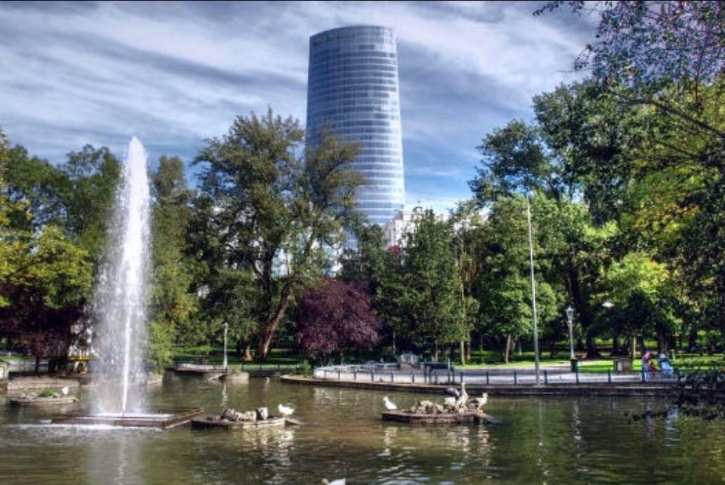 San Mames View Apartment Bilbao Eksteriør billede
